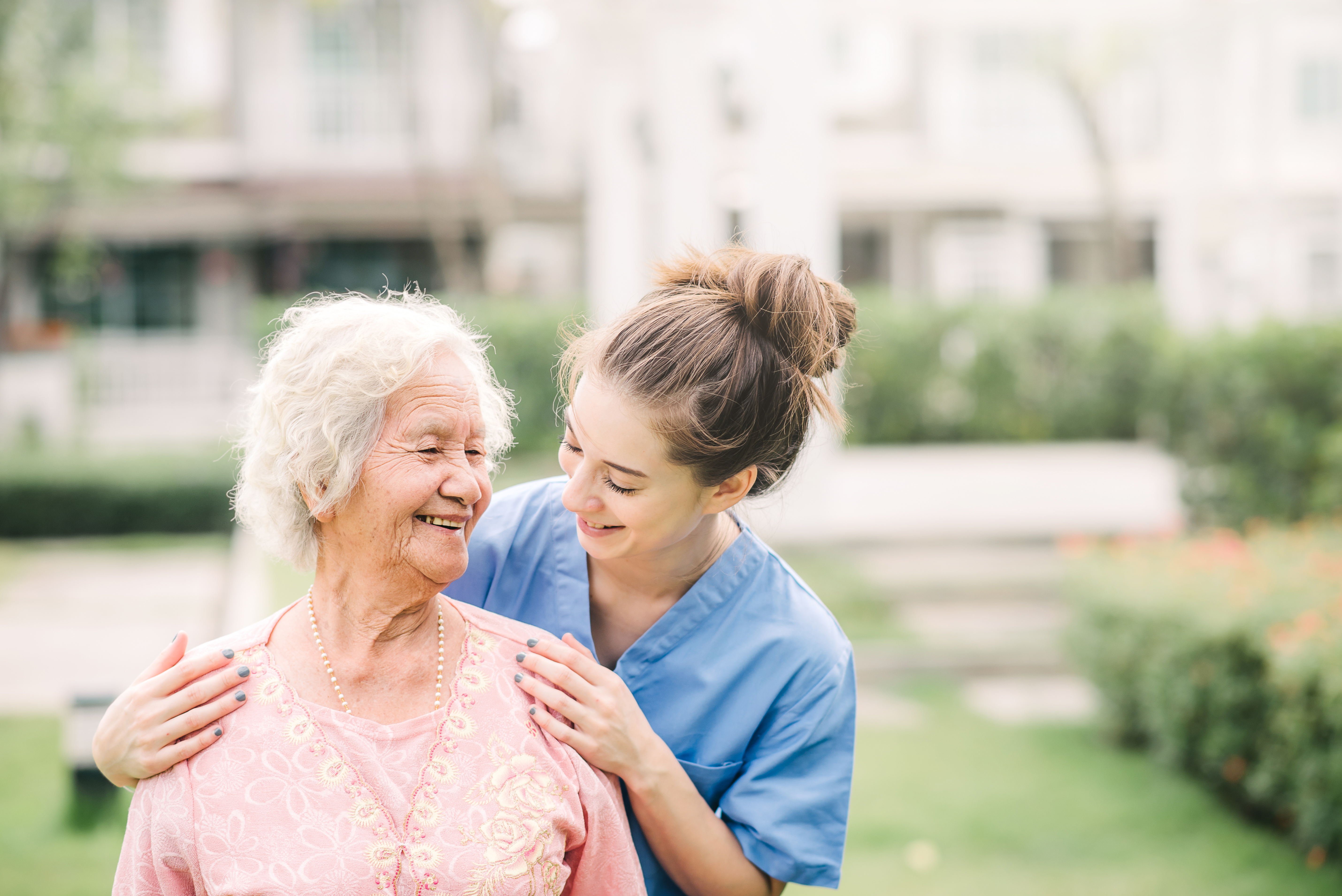 How Home Care Benefits Seniors with Respiratory Diseases